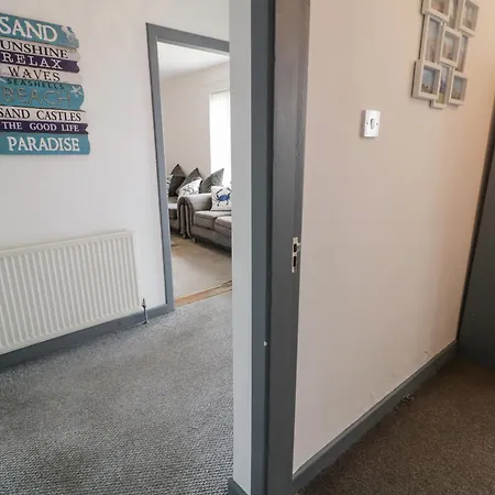 The Island's View ليتيركيني